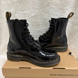 Women's Doc Marten's 1460 W Black Patent Leather Size 6 w/Original Box